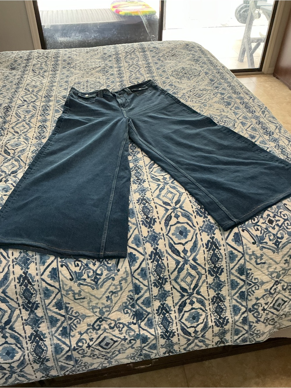 Free People We The Free Wide Leg Jeans Size 33 - Picture 5 of 6